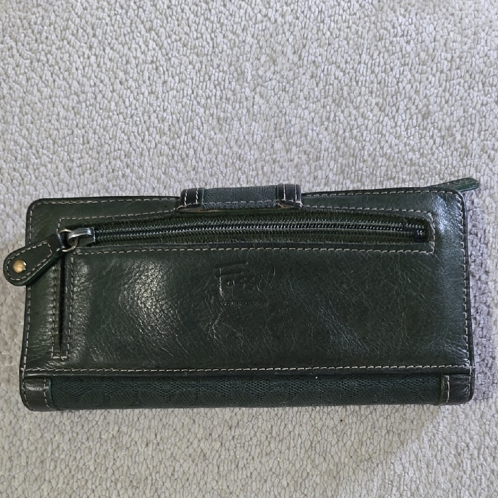 Fossil Green Leather Wallet